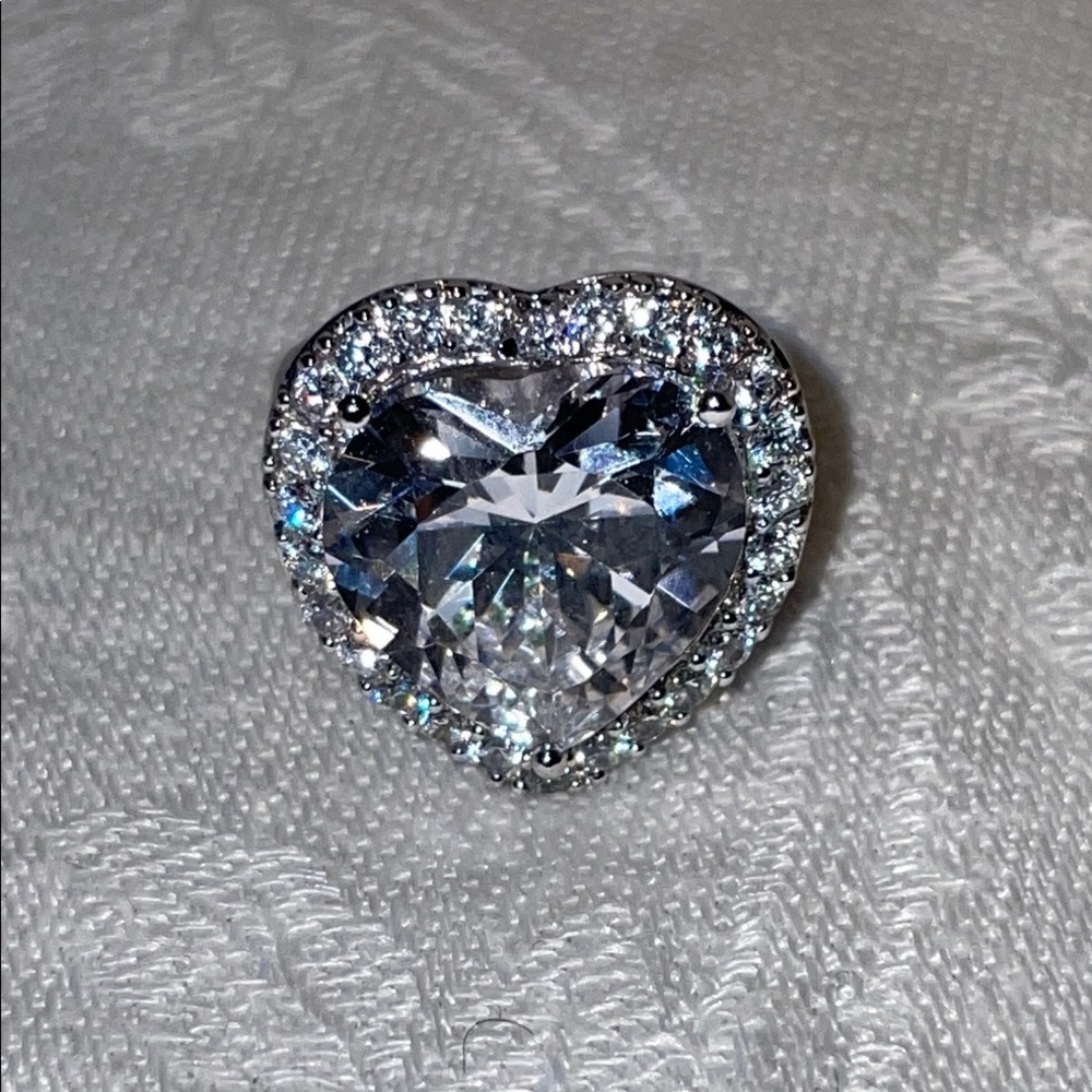 Sterling Silver Sparkling Heart Cocktail Ring Jewelry
